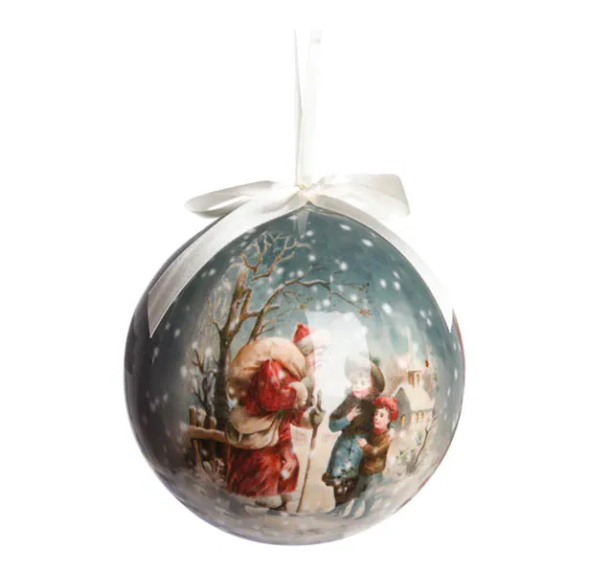 Cozy Christmas bauble w. Santa